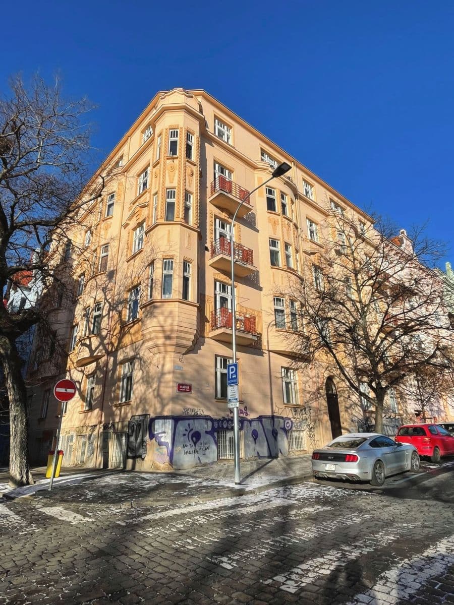 Prodej bytu 1+1 67 m², Kladská, Praha, Praha Prodej bytu 1+1 67 m², Kladská, Praha, Praha