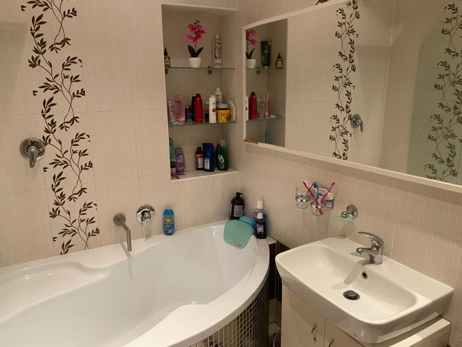 Prodej bytu 1+1 67 m², Kladská, Praha, Praha Prodej bytu 1+1 67 m², Kladská, Praha, Praha