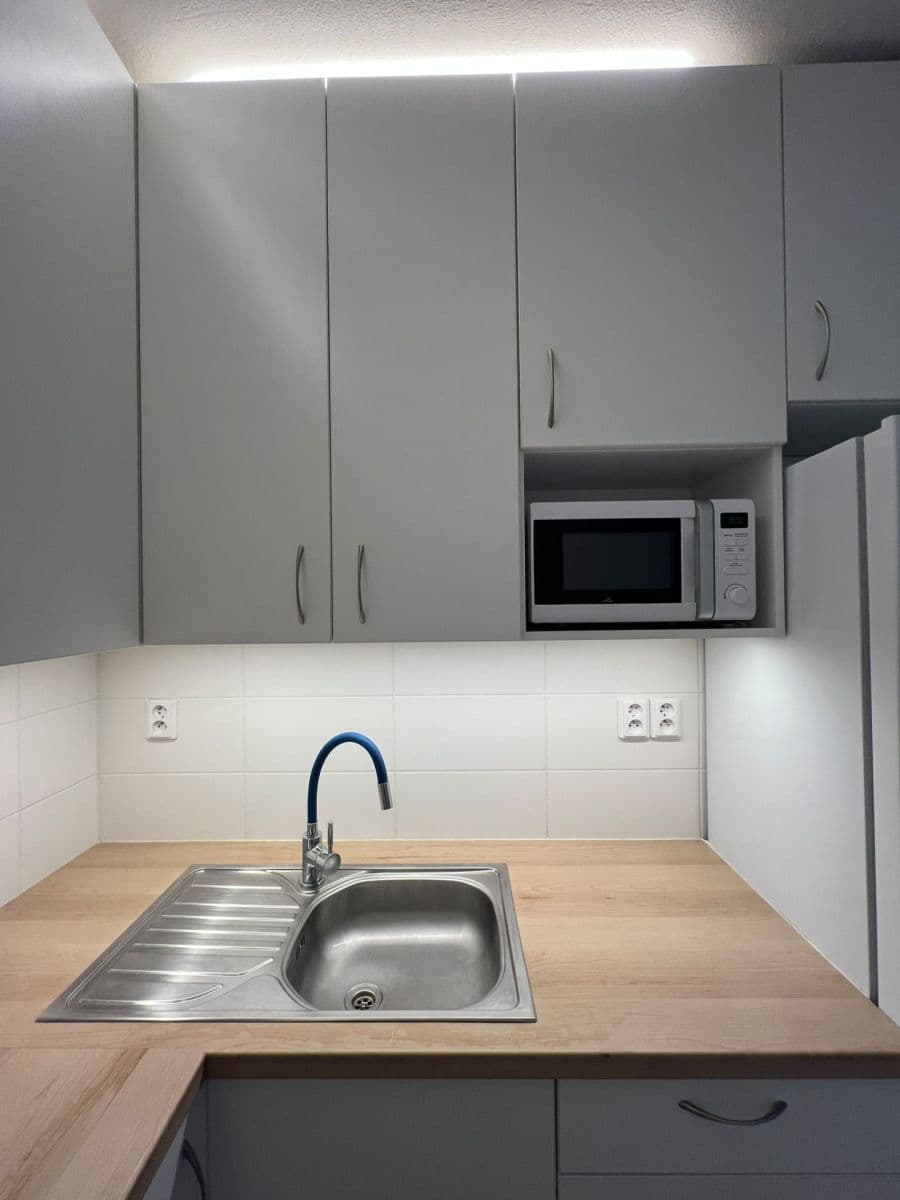Pronájem bytu 2+kk 47 m², Elplova, Brno, Jihomoravský kraj Pronájem bytu 2+kk 47 m², Elplova, Brno, Jihomoravský kraj