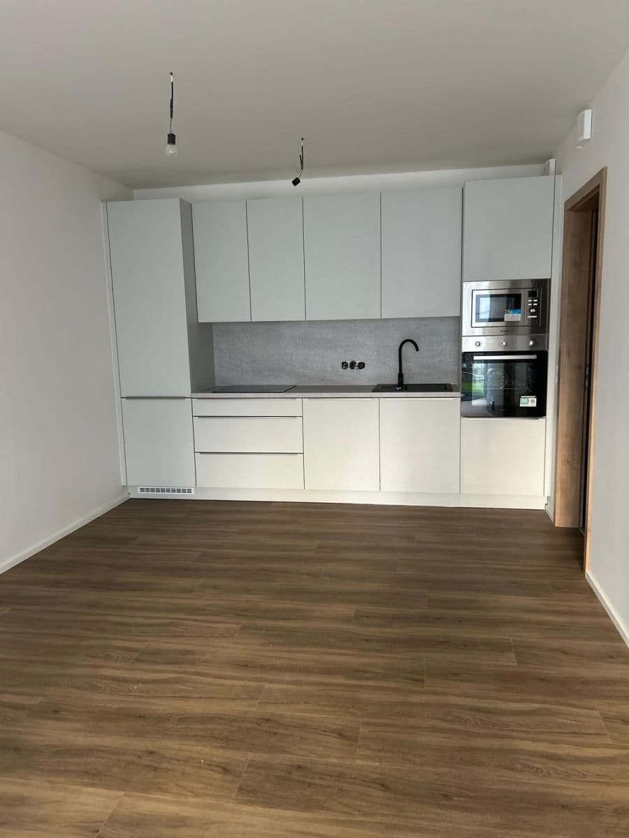Prodej bytu 2+kk 52 m², Plzeňská, Praha, Praha Prodej bytu 2+kk 52 m², Plzeňská, Praha, Praha