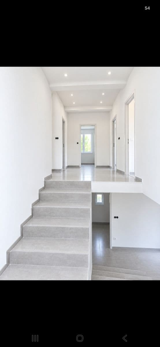 Prodej domu 140 m², pozemek 600 m², V průhonu, Lety, Středočeský kraj Prodej domu 140 m², pozemek 600 m², V průhonu, Lety, Středočeský kraj