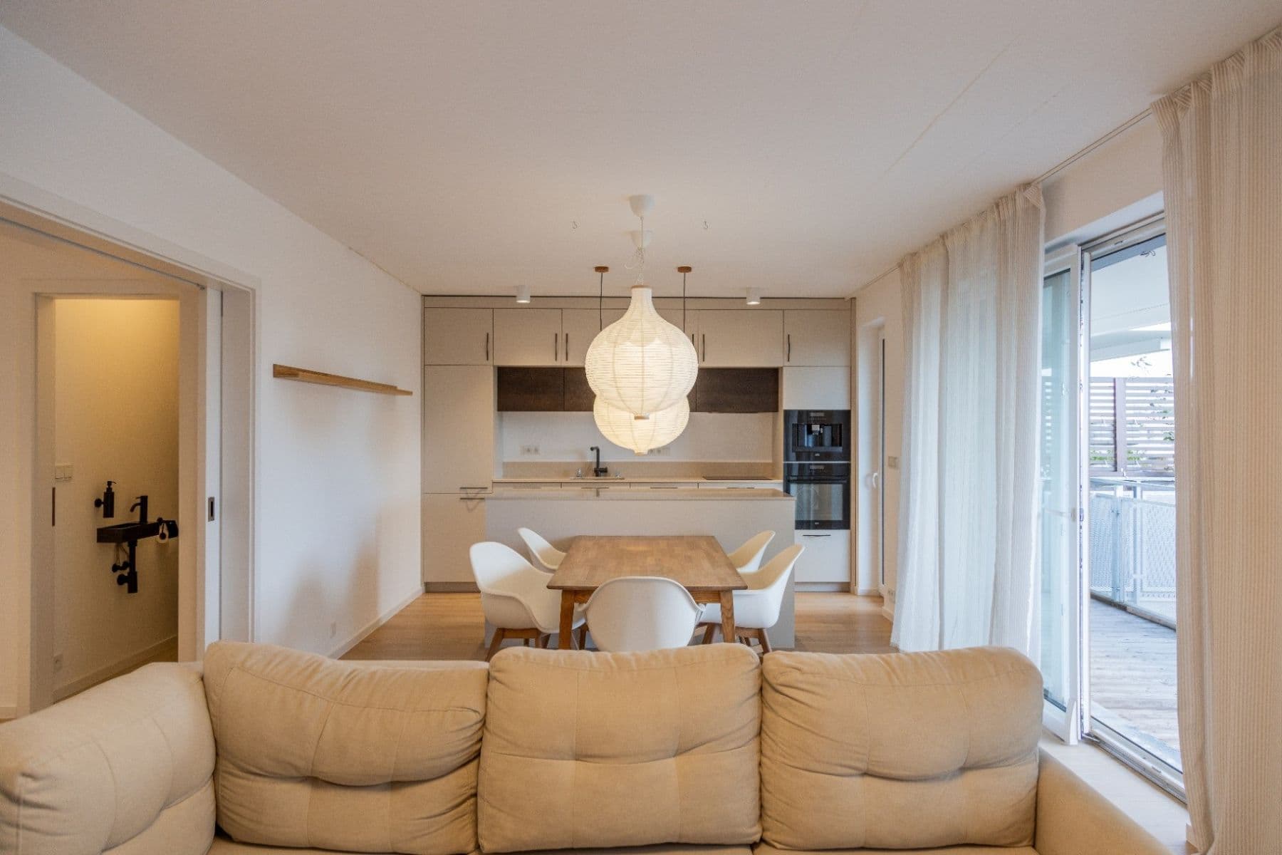 Pronájem bytu 3+kk 102 m², Platanová, České Budějovice, Jihočeský kraj Pronájem bytu 3+kk 102 m², Platanová, České Budějovice, Jihočeský kraj