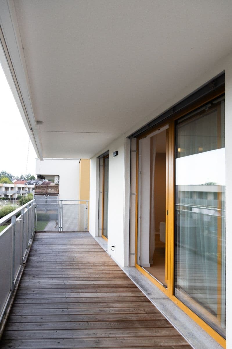 Pronájem bytu 3+kk 102 m², Platanová, České Budějovice, Jihočeský kraj Pronájem bytu 3+kk 102 m², Platanová, České Budějovice, Jihočeský kraj