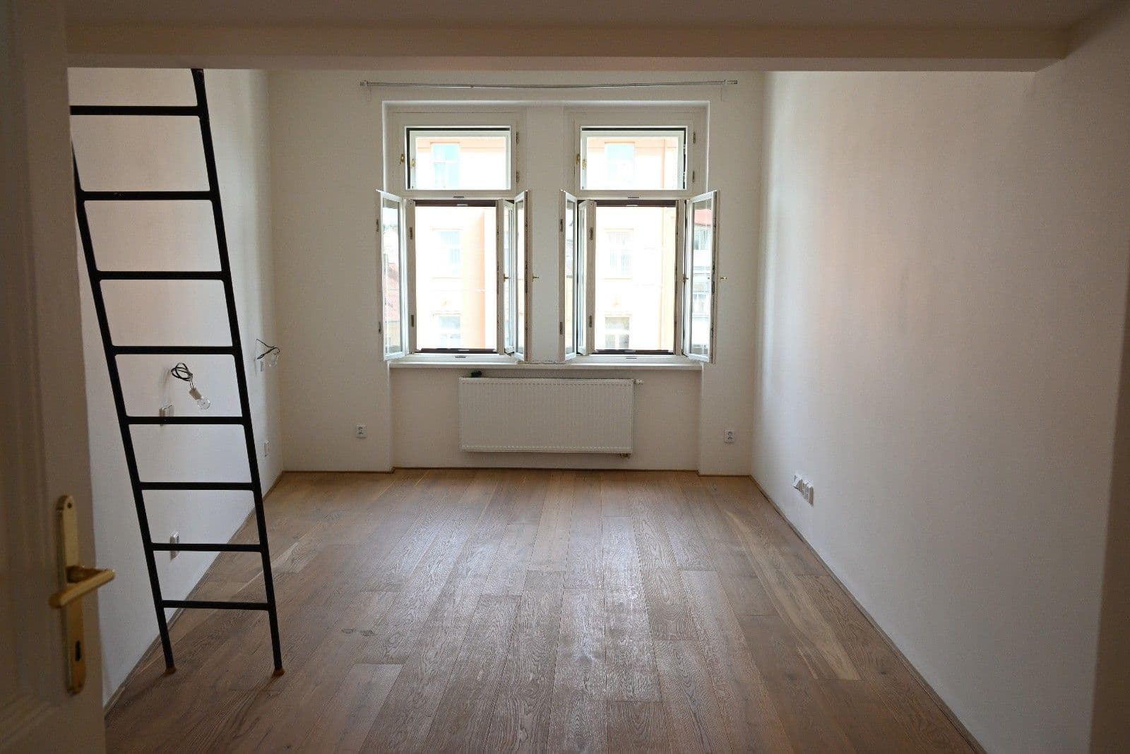Pronájem bytu 2+kk 58 m², Sokolovská, Praha, Praha Pronájem bytu 2+kk 58 m², Sokolovská, Praha, Praha