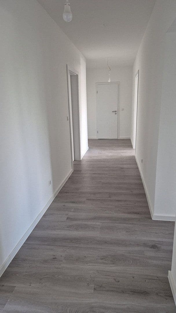 Pronájem bytu 3+1 95 m², Seehofstrasse 3, Lorsch, Hessen Pronájem bytu 3+1 95 m², Seehofstrasse 3, Lorsch, Hessen
