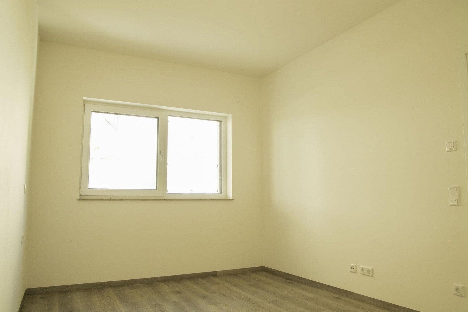 Pronájem bytu 3+1 78 m², Kugelgasse 3a, Deining, Bavorsko Pronájem bytu 3+1 78 m², Kugelgasse 3a, Deining, Bavorsko