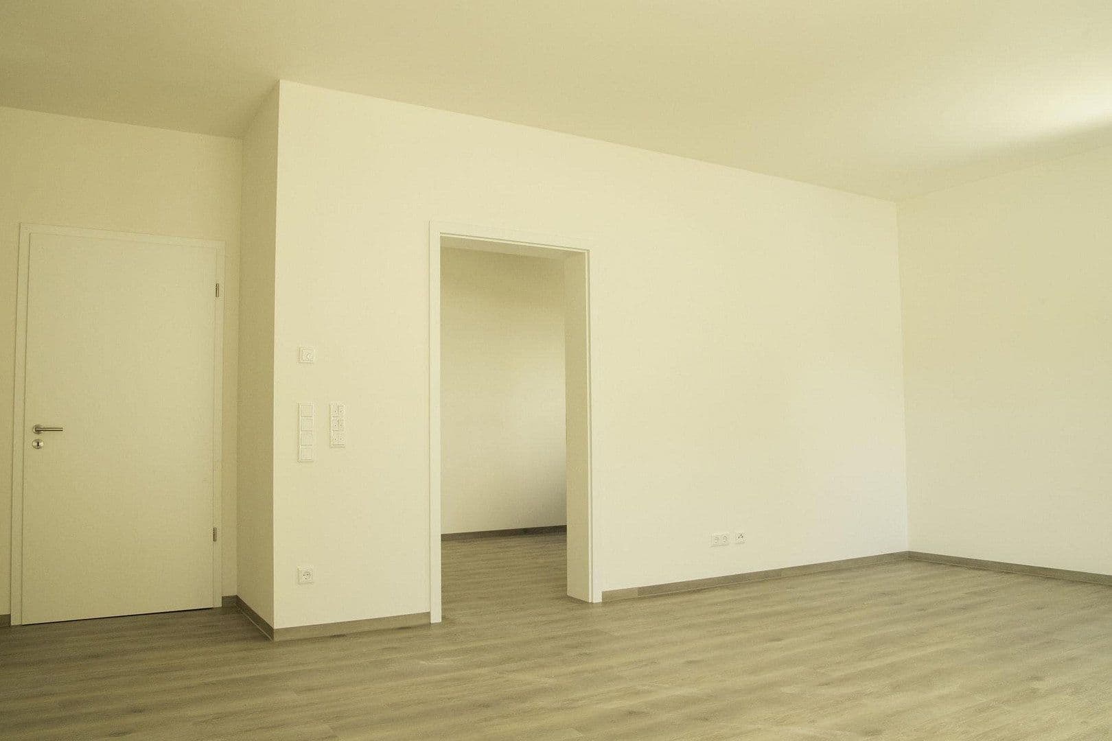 Pronájem bytu 3+1 78 m², Kugelgasse 3a, Deining, Bavorsko Pronájem bytu 3+1 78 m², Kugelgasse 3a, Deining, Bavorsko