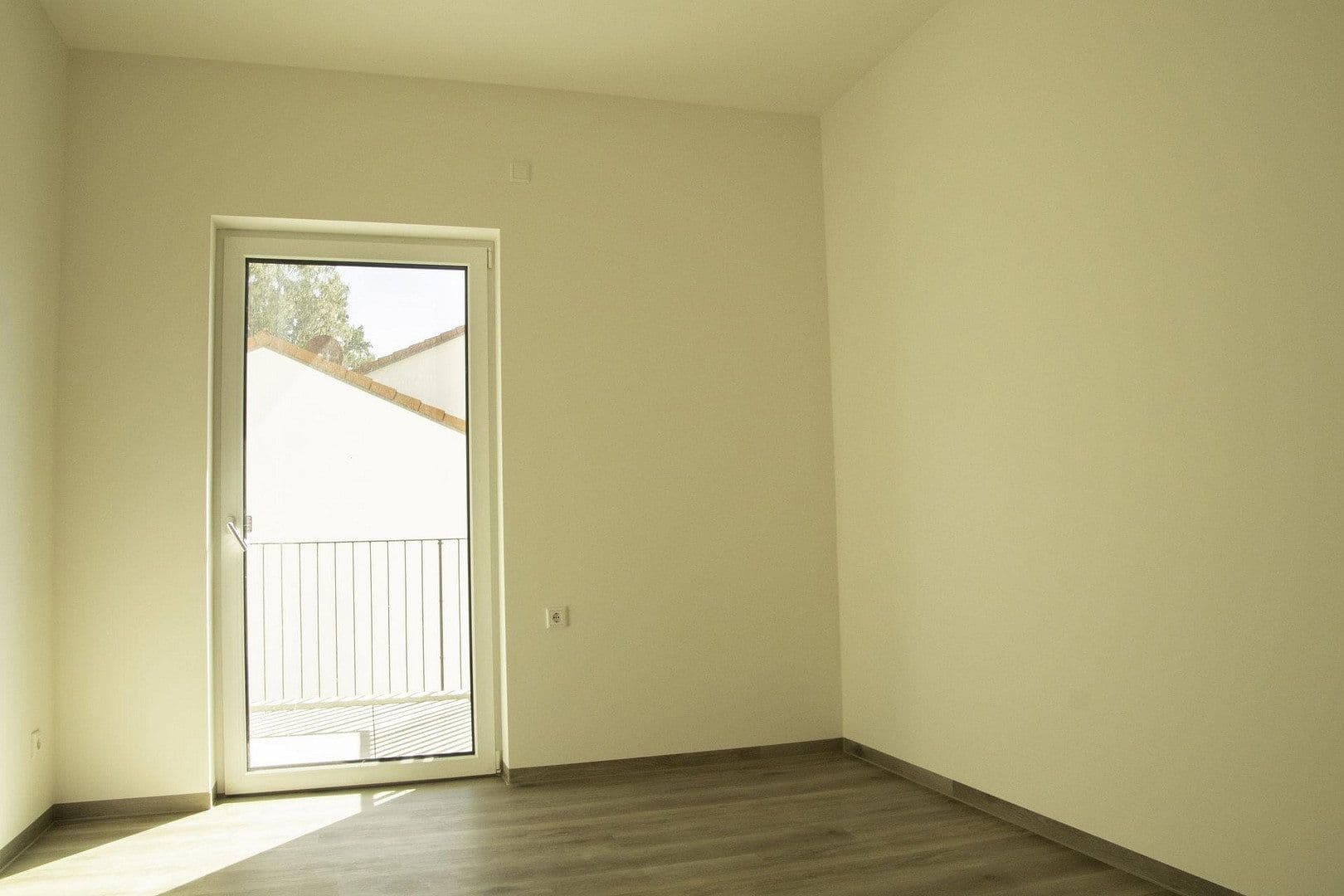 Pronájem bytu 3+1 78 m², Kugelgasse 3a, Deining, Bavorsko Pronájem bytu 3+1 78 m², Kugelgasse 3a, Deining, Bavorsko