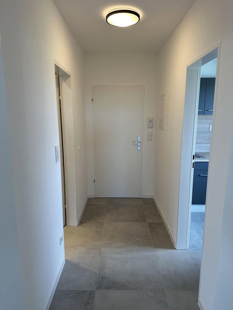 Pronájem bytu 1+1 37 m², Lessingstraße 5, Herzogenaurach, Bavorsko Pronájem bytu 1+1 37 m², Lessingstraße 5, Herzogenaurach, Bavorsko