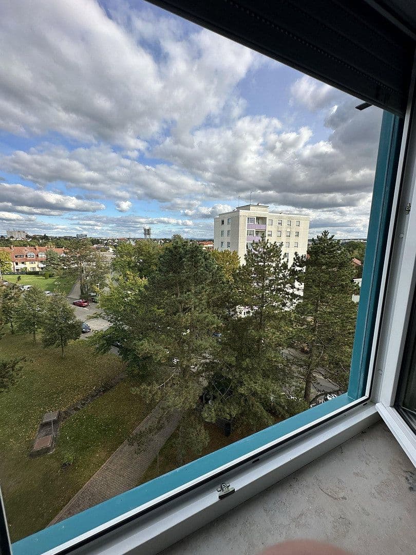 Pronájem bytu 1+1 37 m², Lessingstraße 5, Herzogenaurach, Bavorsko Pronájem bytu 1+1 37 m², Lessingstraße 5, Herzogenaurach, Bavorsko
