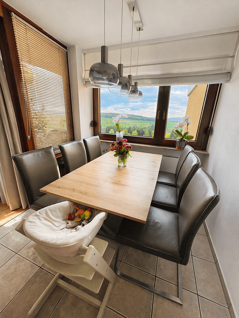 Prodej bytu 4+kk 91 m², Neckartenzlingen, Bádensko-Württembersko Prodej bytu 4+kk 91 m², Neckartenzlingen, Bádensko-Württembersko