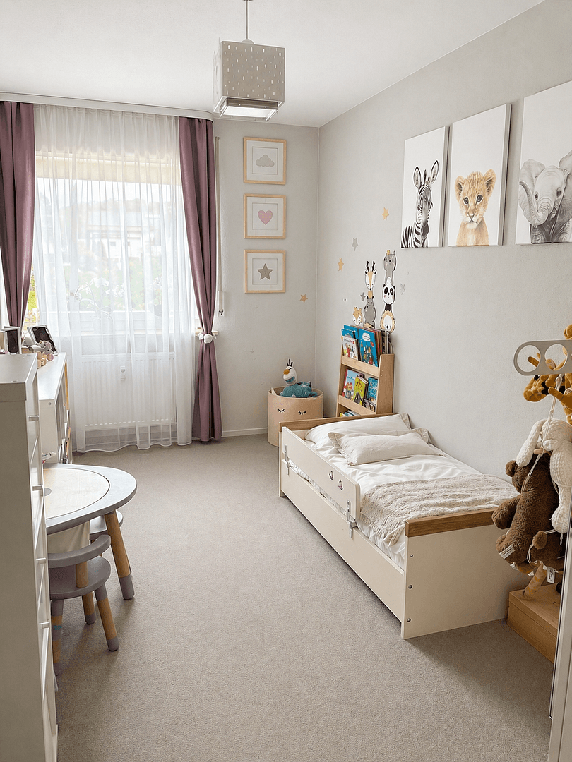 Prodej bytu 4+kk 91 m², Neckartenzlingen, Bádensko-Württembersko Prodej bytu 4+kk 91 m², Neckartenzlingen, Bádensko-Württembersko