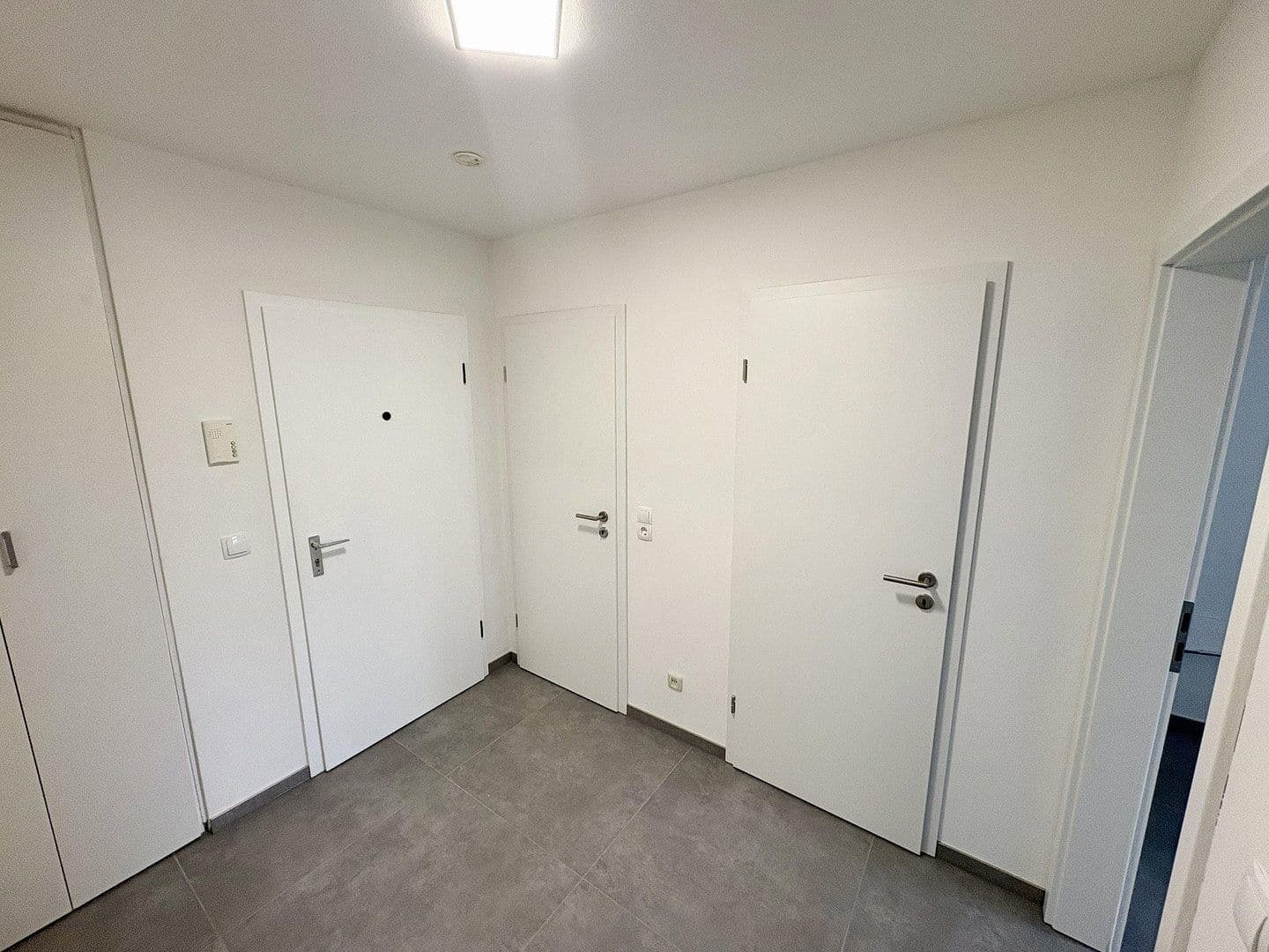 Pronájem bytu 4+1 89 m², Werner-von-Siemens-Allee 23, Röthenbach an der Pegnitz, Bavorsko Pronájem bytu 4+1 89 m², Werner-von-Siemens-Allee 23, Röthenbach an der Pegnitz, Bavorsko
