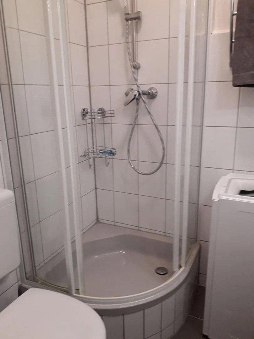 Pronájem bytu 2+1 38 m², Hildesheimer Str. 207, Hannover, Dolní Sasko Pronájem bytu 2+1 38 m², Hildesheimer Str. 207, Hannover, Dolní Sasko