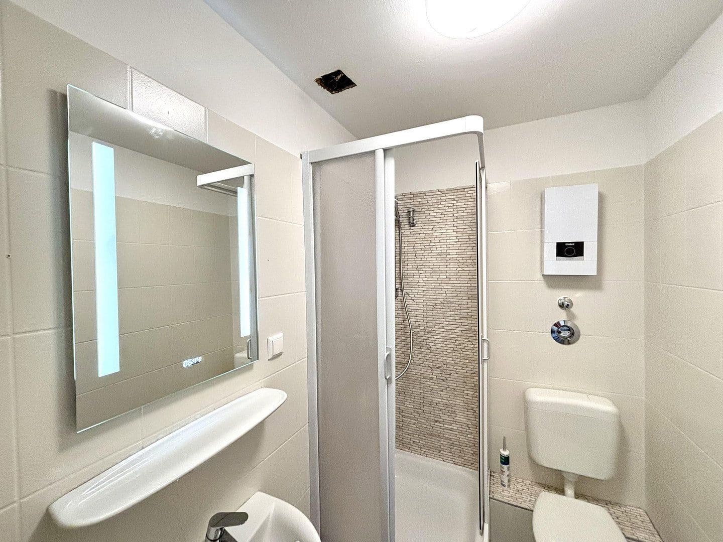Pronájem bytu 2+1 35 m², Köln-Aachener-Str. 91, Bergheim, Severní Porýní-Vestfálsko Pronájem bytu 2+1 35 m², Köln-Aachener-Str. 91, Bergheim, Severní Porýní-Vestfálsko