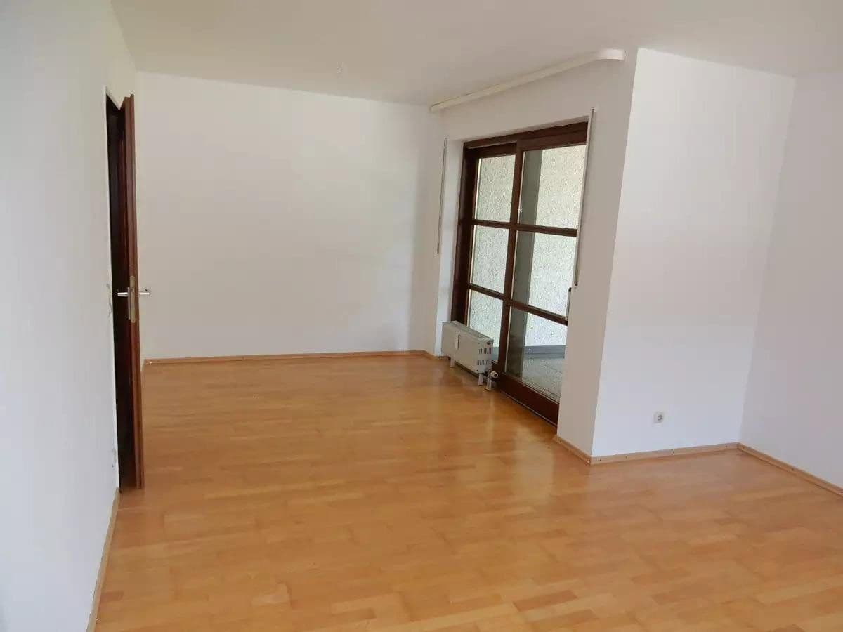 Pronájem bytu 2+1 77 m², Wolf-Huber-Straße, Passau, Bavorsko Pronájem bytu 2+1 77 m², Wolf-Huber-Straße, Passau, Bavorsko