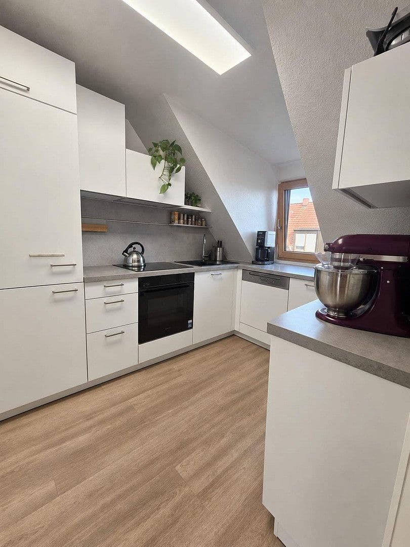 Prodej bytu 3+1 72 m², Neunkirchen am Brand, Bavorsko Prodej bytu 3+1 72 m², Neunkirchen am Brand, Bavorsko