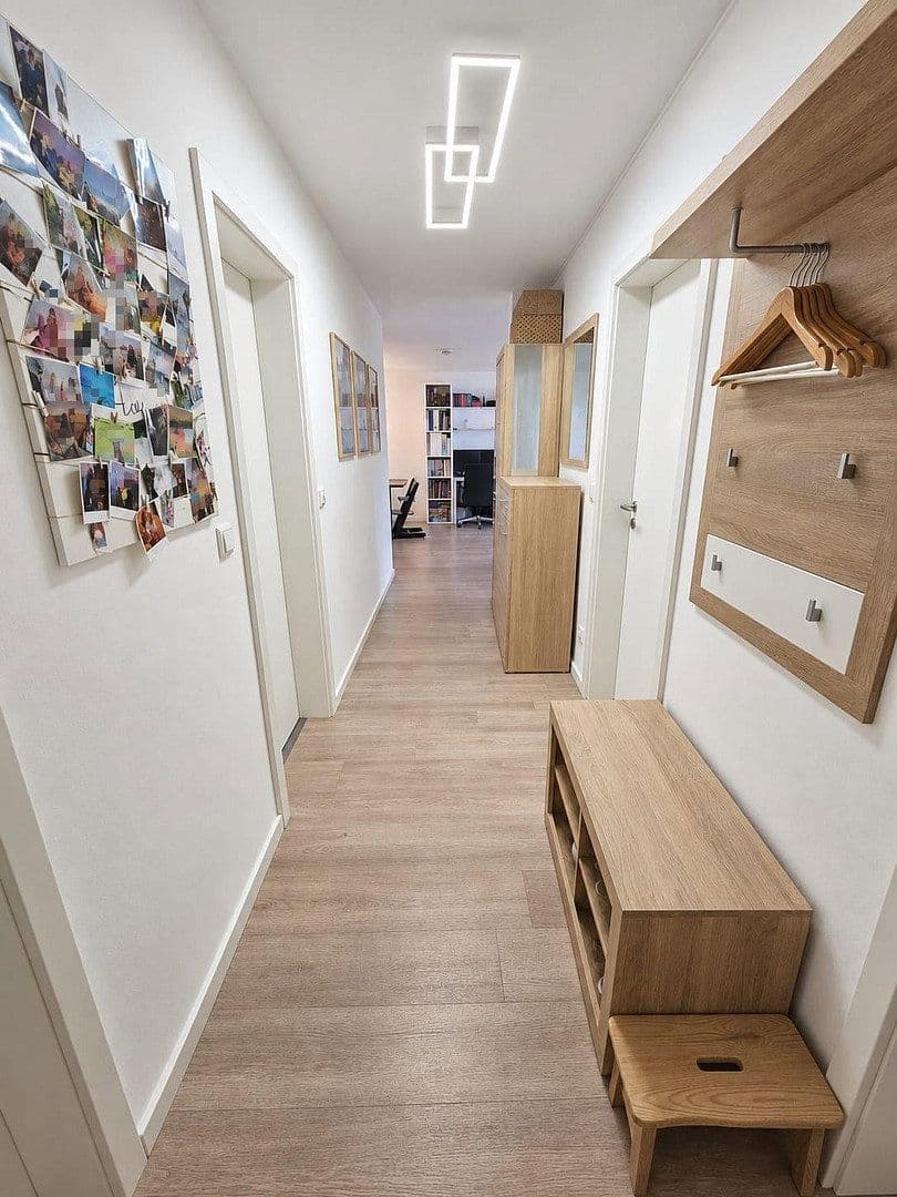 Prodej bytu 3+1 72 m², Neunkirchen am Brand, Bavorsko Prodej bytu 3+1 72 m², Neunkirchen am Brand, Bavorsko