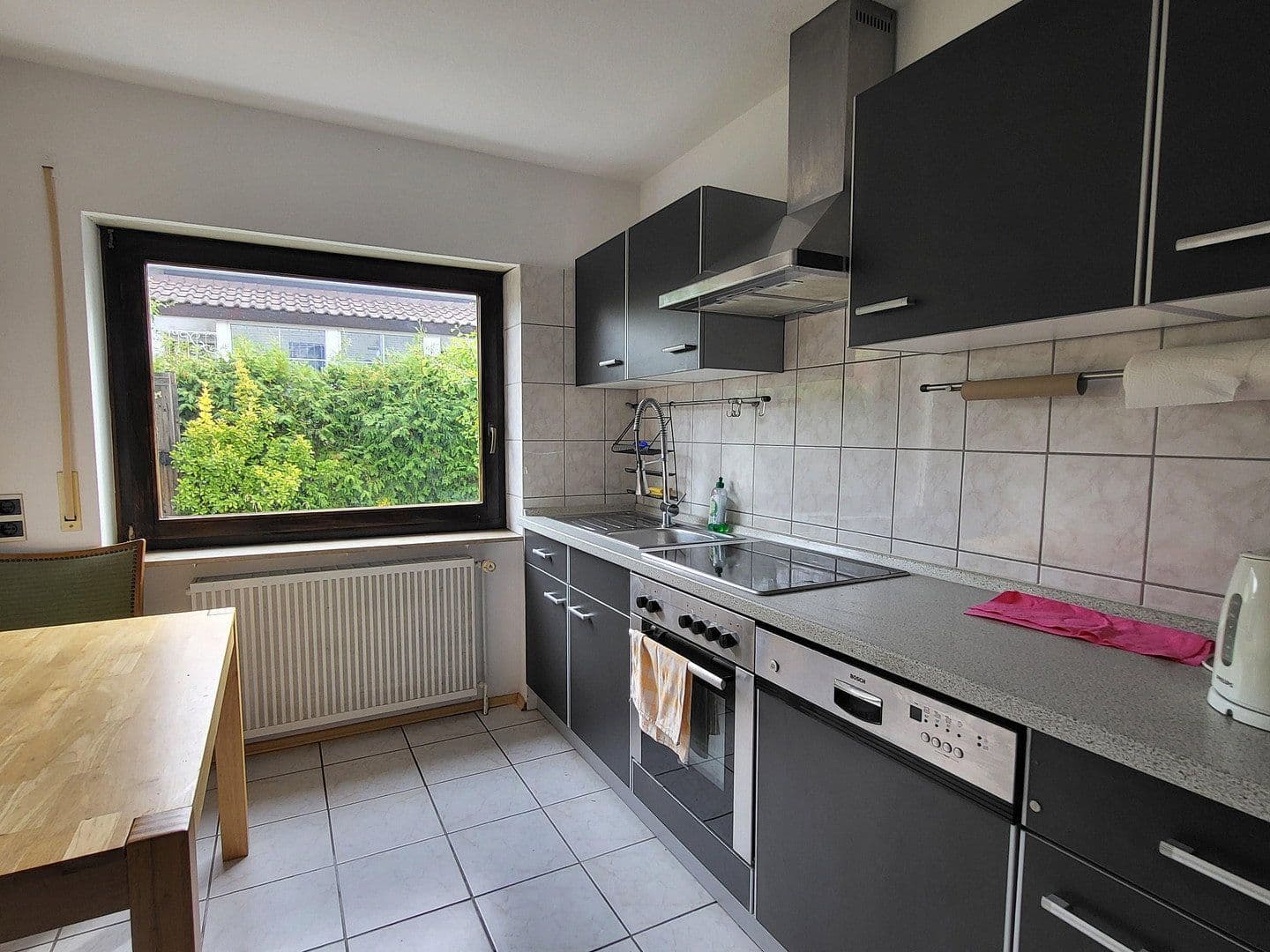 Prodej domu 230 m², pozemek 726 m², Parkweg 3, Vaihingen an der Enz, Bádensko-Württembersko Prodej domu 230 m², pozemek 726 m², Parkweg 3, Vaihingen an der Enz, Bádensko-Württembersko