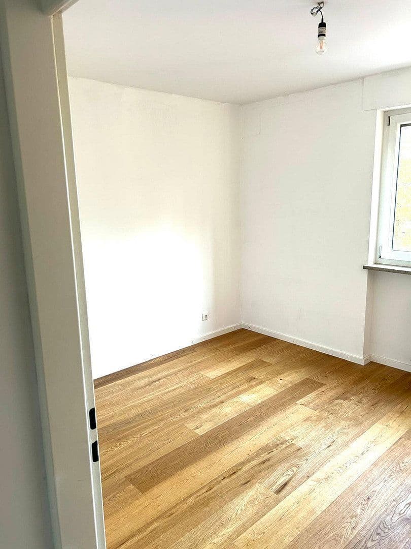 Pronájem bytu 2+1 56 m², Augsburg, Bavorsko Pronájem bytu 2+1 56 m², Augsburg, Bavorsko