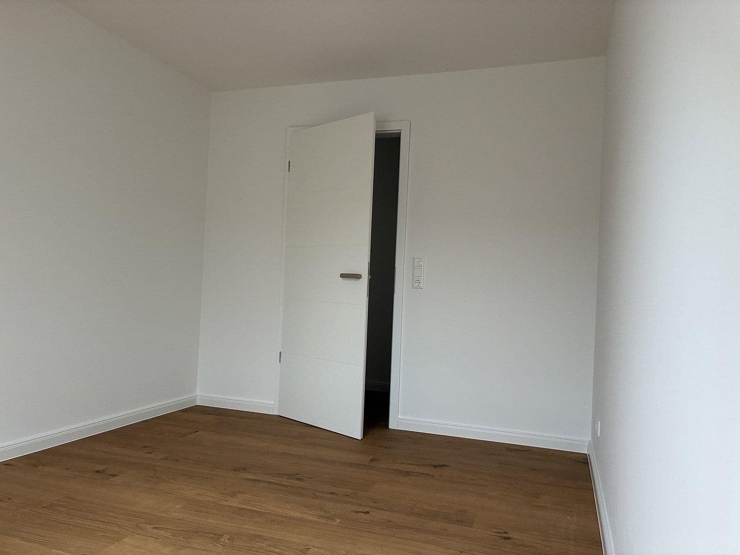 Pronájem bytu 3+1 85 m², Forstweg 15, Heide, Šlesvicko-Holštýnsko Pronájem bytu 3+1 85 m², Forstweg 15, Heide, Šlesvicko-Holštýnsko