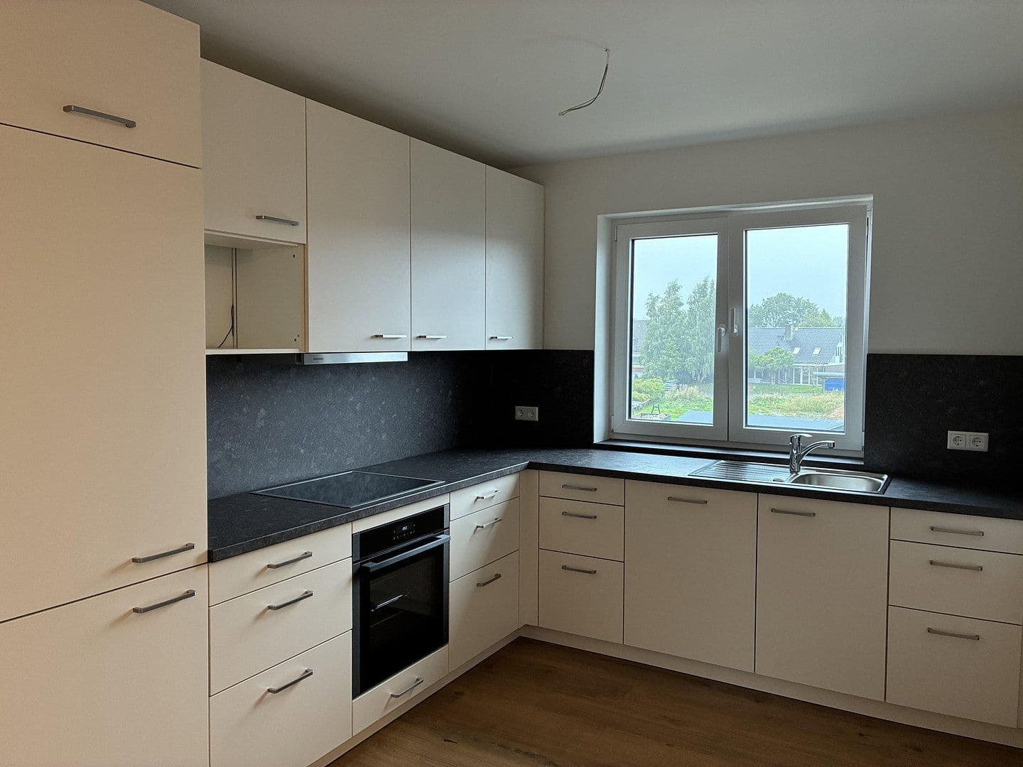 Pronájem bytu 3+1 85 m², Forstweg 15, Heide, Šlesvicko-Holštýnsko Pronájem bytu 3+1 85 m², Forstweg 15, Heide, Šlesvicko-Holštýnsko