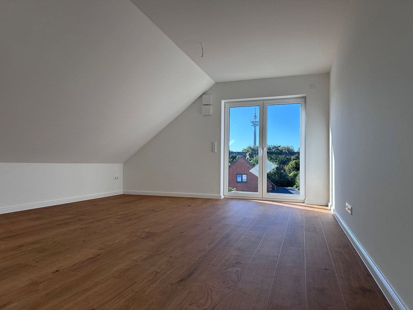 Pronájem bytu 3+1 85 m², Forstweg 15, Heide, Šlesvicko-Holštýnsko Pronájem bytu 3+1 85 m², Forstweg 15, Heide, Šlesvicko-Holštýnsko