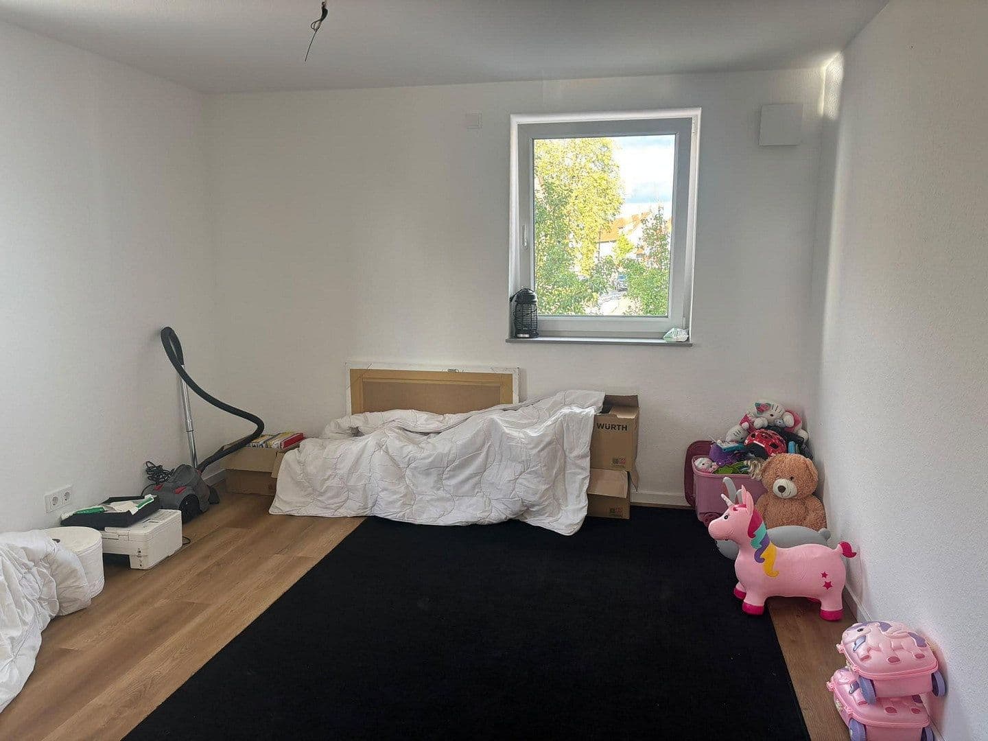 Pronájem bytu 4+1 111 m², Crailsheimer Str. 2, Frankenhardt, Bádensko-Württembersko Pronájem bytu 4+1 111 m², Crailsheimer Str. 2, Frankenhardt, Bádensko-Württembersko