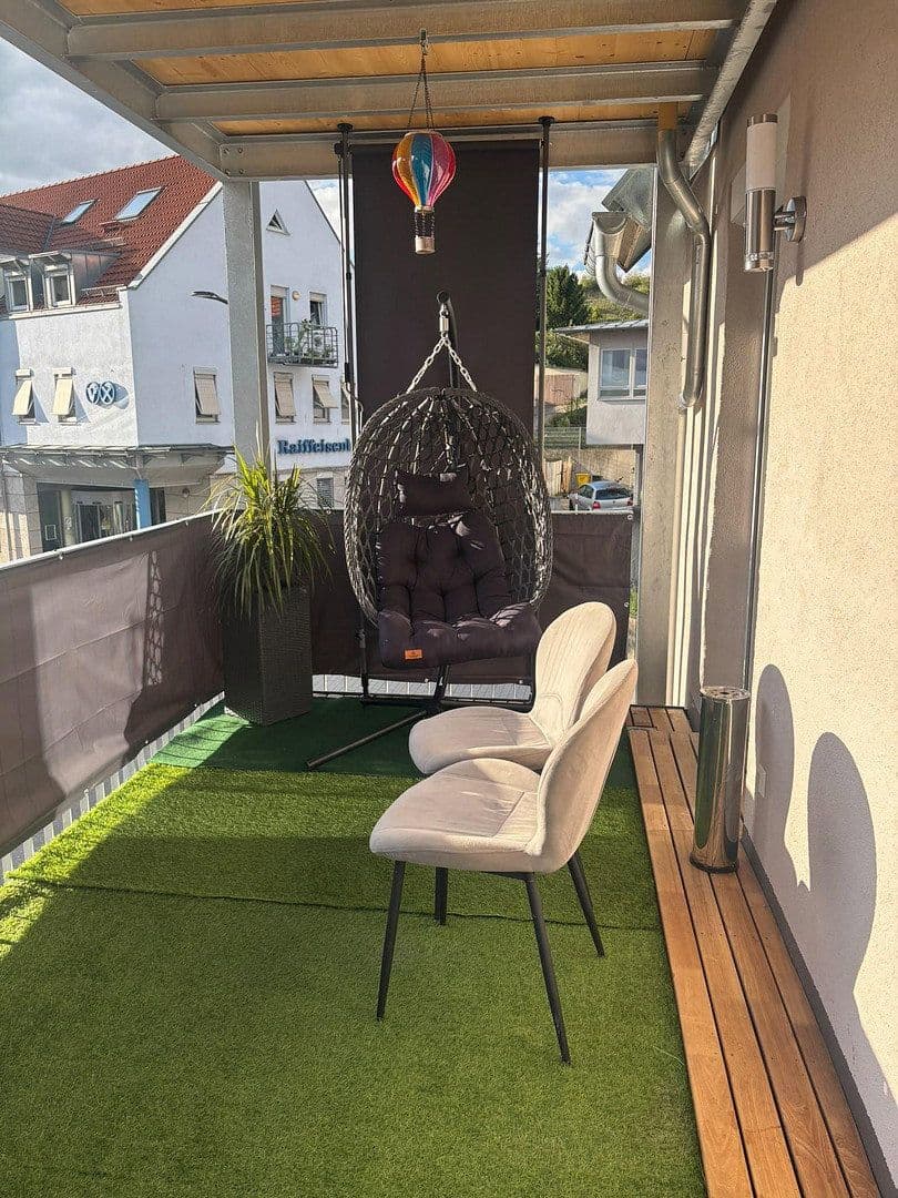 Pronájem bytu 4+1 111 m², Crailsheimer Str. 2, Frankenhardt, Bádensko-Württembersko Pronájem bytu 4+1 111 m², Crailsheimer Str. 2, Frankenhardt, Bádensko-Württembersko