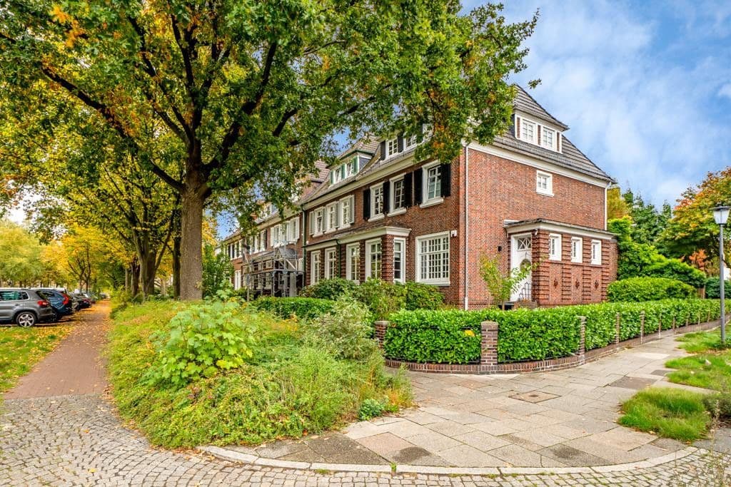 Prodej domu 236 m², pozemek 370 m², Georg-Gröning-Straße 61, Bremen Schwachhausen, Bremen Prodej domu 236 m², pozemek 370 m², Georg-Gröning-Straße 61, Bremen Schwachhausen, Bremen