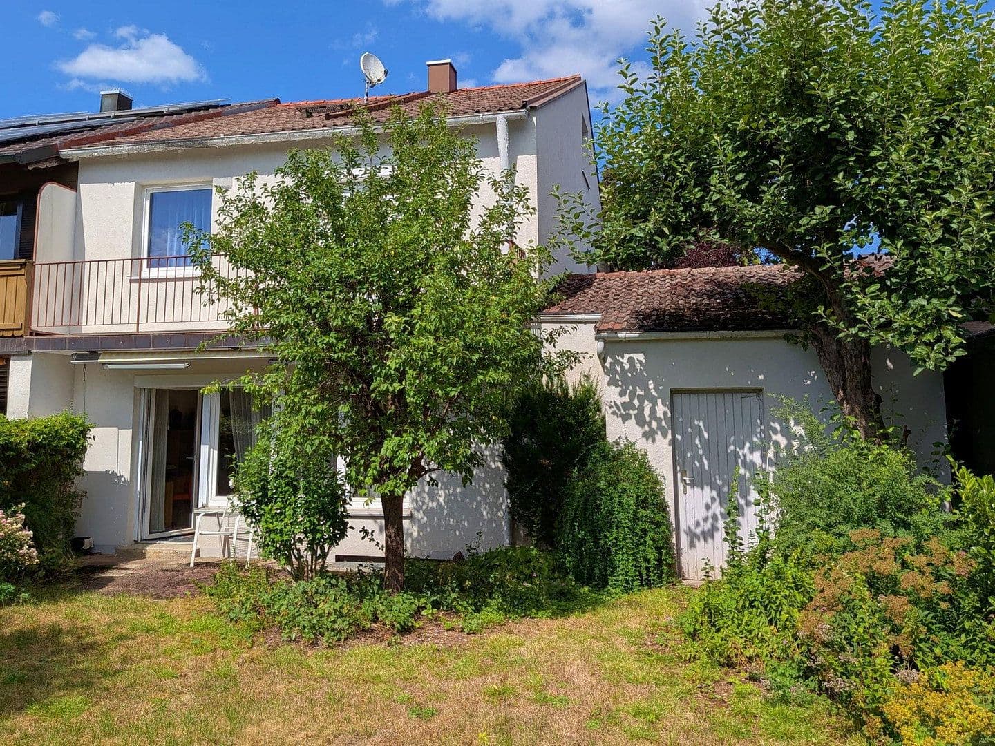 Prodej domu 124 m², pozemek 356 m², Mozartstraße 8, Neukeferloh, Bavorsko Prodej domu 124 m², pozemek 356 m², Mozartstraße 8, Neukeferloh, Bavorsko