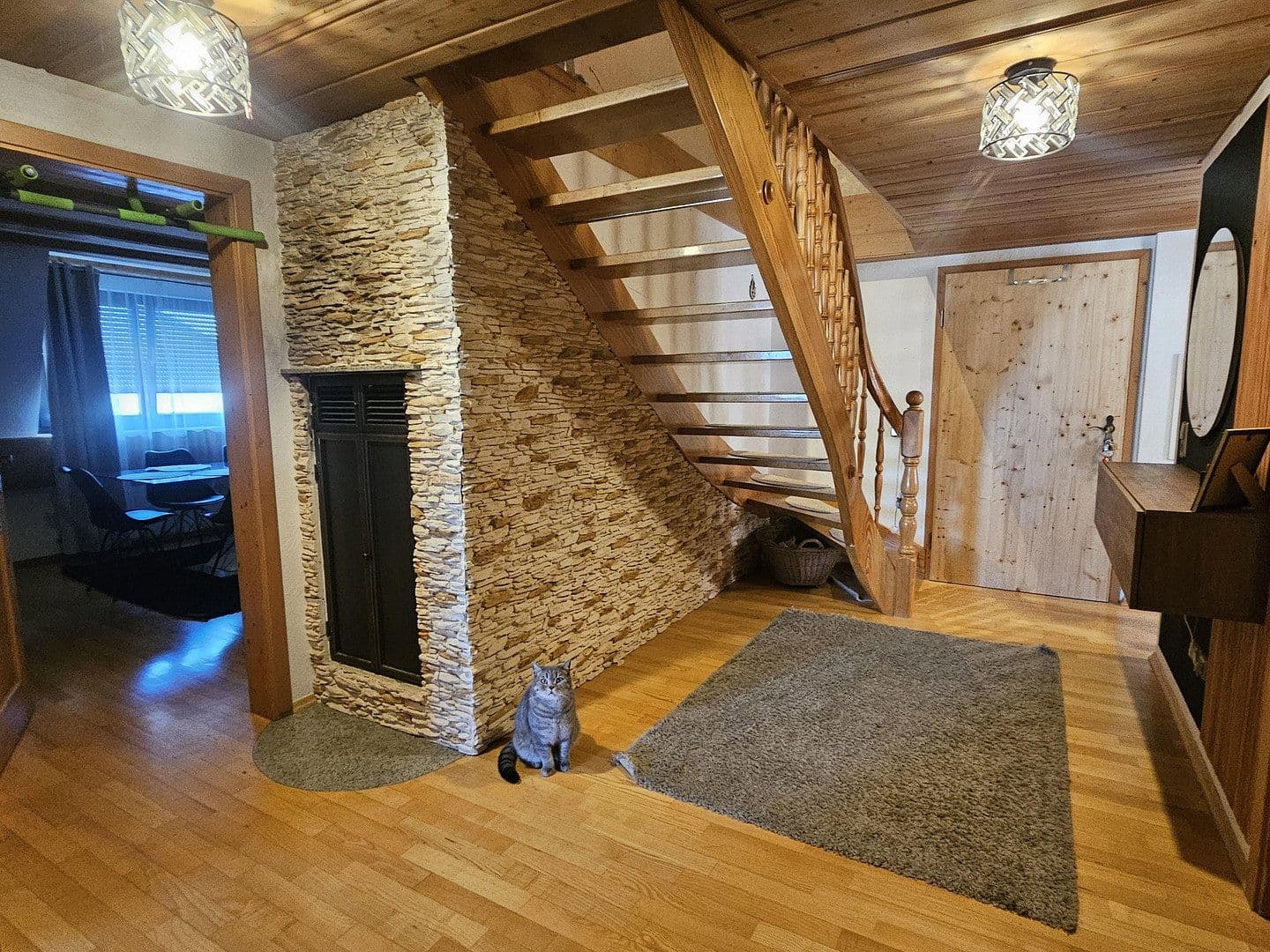 Pronájem bytu 6+1 143 m², Leidringer Str. 2, Rosenfeld, Bádensko-Württembersko Pronájem bytu 6+1 143 m², Leidringer Str. 2, Rosenfeld, Bádensko-Württembersko