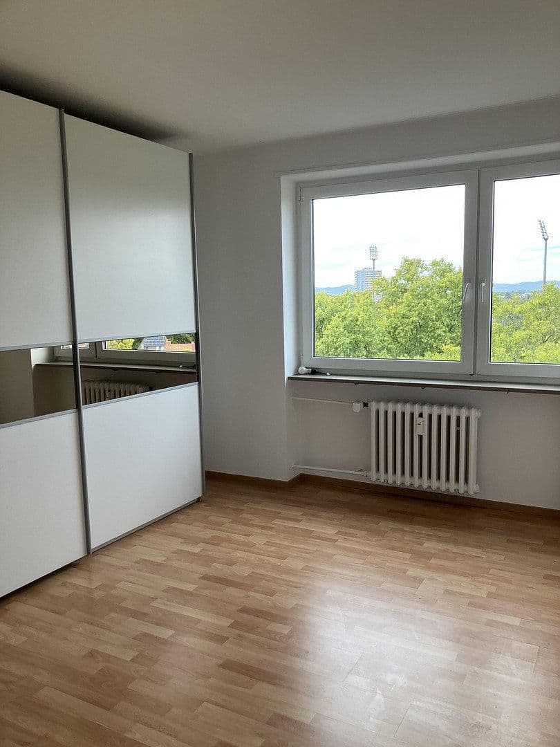 Prodej bytu 3+1 90 m², Ludwigshafen - Süd, Porýní-Falc Prodej bytu 3+1 90 m², Ludwigshafen - Süd, Porýní-Falc
