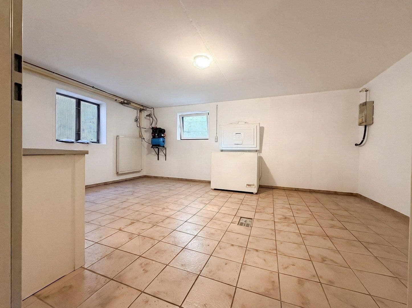 Pronájem domu 175 m², pozemek 684 m², Germaringen, Bavorsko Pronájem domu 175 m², pozemek 684 m², Germaringen, Bavorsko