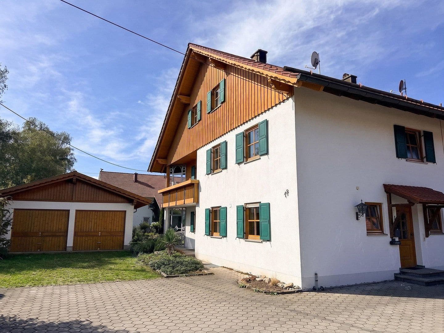 Pronájem domu 175 m², pozemek 684 m², Germaringen, Bavorsko Pronájem domu 175 m², pozemek 684 m², Germaringen, Bavorsko