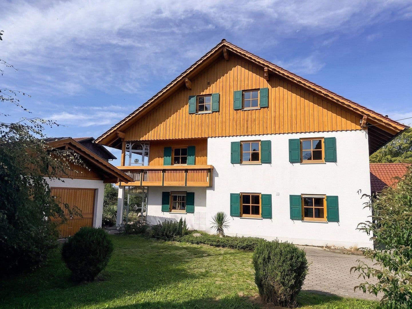 Pronájem domu 175 m², pozemek 684 m², Germaringen, Bavorsko Pronájem domu 175 m², pozemek 684 m², Germaringen, Bavorsko