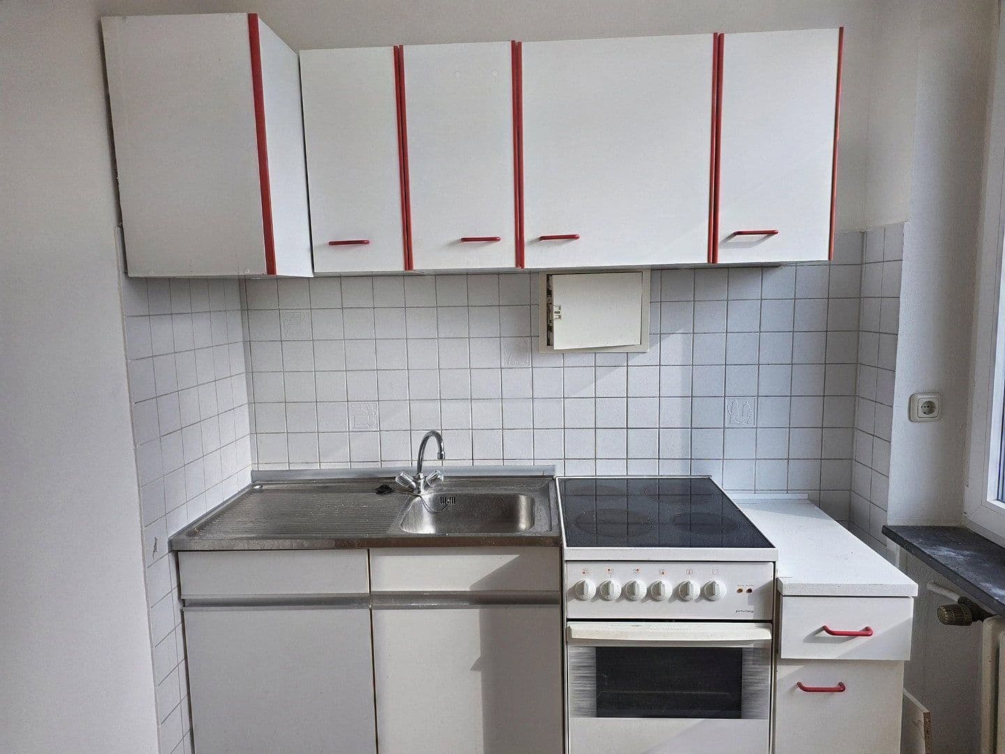 Pronájem bytu 1+1 38 m², Elbinger Straße 3, Duisburg, Severní Porýní-Vestfálsko Pronájem bytu 1+1 38 m², Elbinger Straße 3, Duisburg, Severní Porýní-Vestfálsko