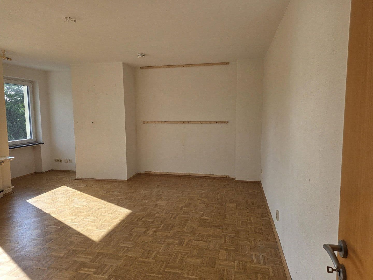 Pronájem bytu 1+1 38 m², Elbinger Straße 3, Duisburg, Severní Porýní-Vestfálsko Pronájem bytu 1+1 38 m², Elbinger Straße 3, Duisburg, Severní Porýní-Vestfálsko