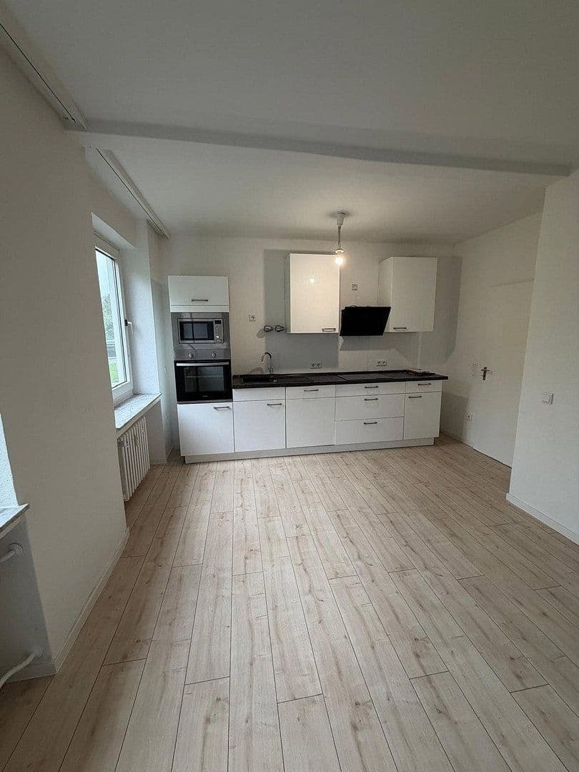 Pronájem bytu 3+1 92 m², Königsberger Str. 160, Münster - Coerde, Severní Porýní-Vestfálsko Pronájem bytu 3+1 92 m², Königsberger Str. 160, Münster - Coerde, Severní Porýní-Vestfálsko