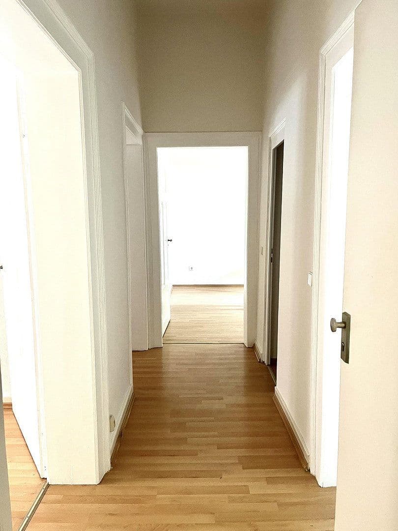 Prodej domu 260 m², pozemek 400 m², Mannheim, Bádensko-Württembersko Prodej domu 260 m², pozemek 400 m², Mannheim, Bádensko-Württembersko