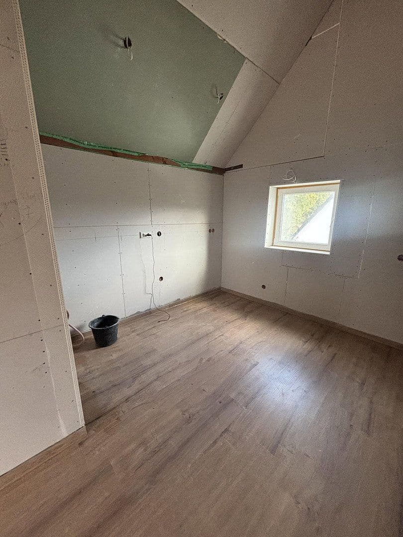 Pronájem bytu 2+kk 55 m², Münsingen, Bádensko-Württembersko Pronájem bytu 2+kk 55 m², Münsingen, Bádensko-Württembersko