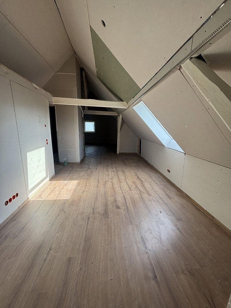 Pronájem bytu 2+kk 55 m², Münsingen, Bádensko-Württembersko Pronájem bytu 2+kk 55 m², Münsingen, Bádensko-Württembersko