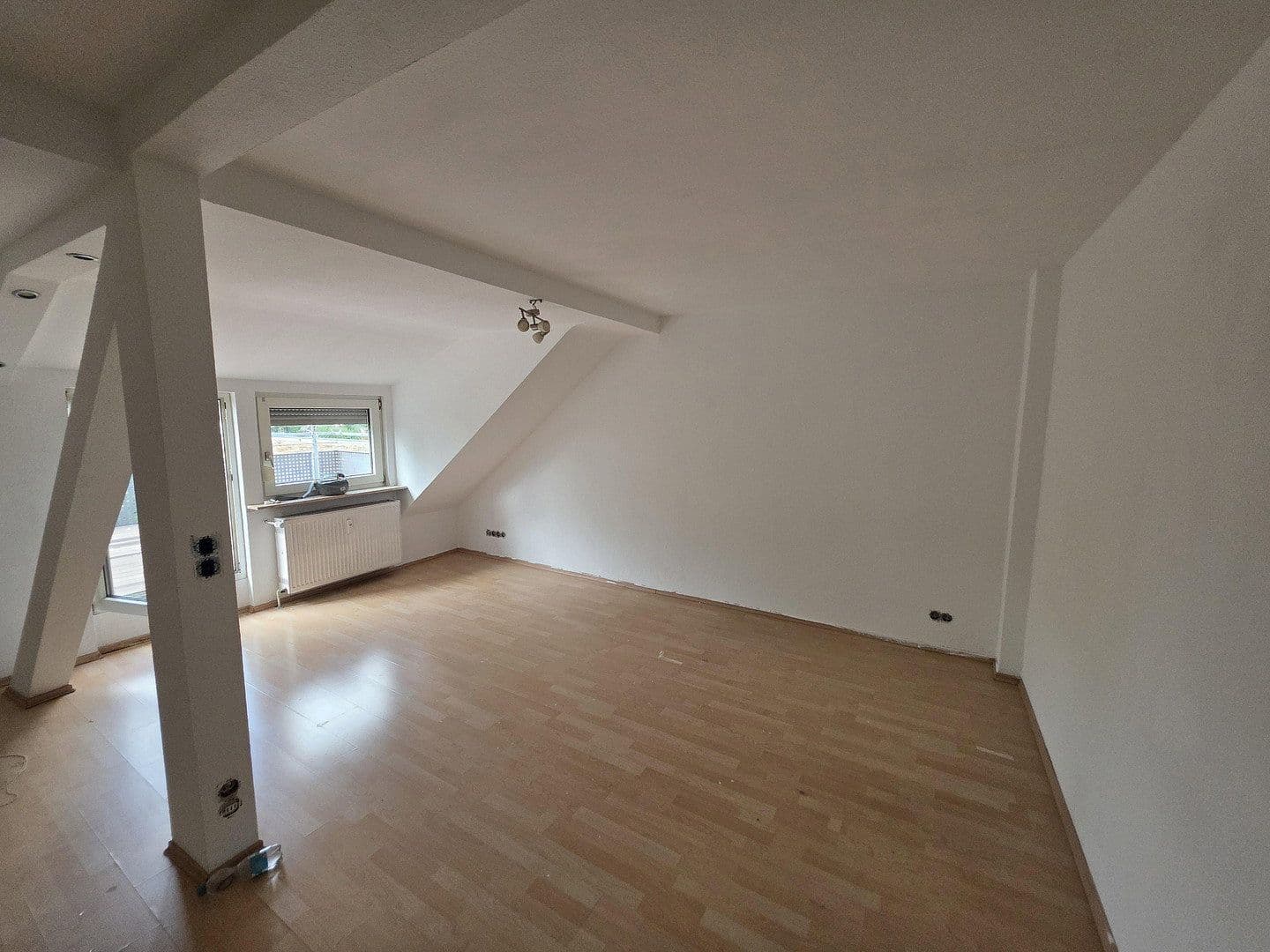 Pronájem bytu 2+1 52 m², Hanau, Hessen Pronájem bytu 2+1 52 m², Hanau, Hessen