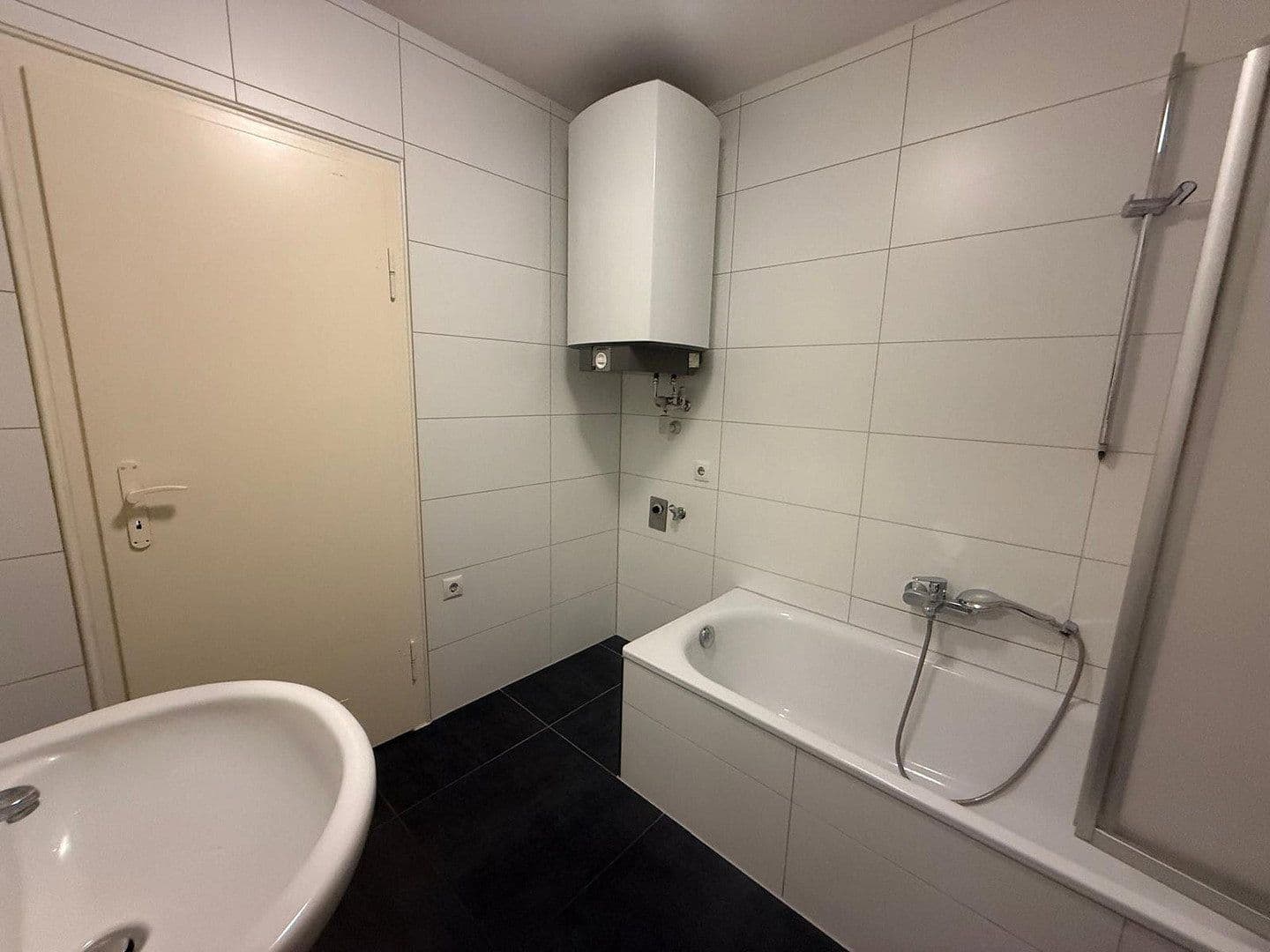 Pronájem bytu 2+1 62 m², Wormser Str. 15-17, Frankenthal, Porýní-Falc Pronájem bytu 2+1 62 m², Wormser Str. 15-17, Frankenthal, Porýní-Falc