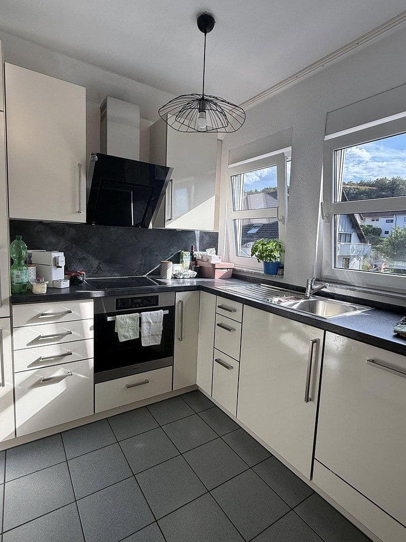 Pronájem bytu 3+1 95 m², Lohr am Main, Bavorsko Pronájem bytu 3+1 95 m², Lohr am Main, Bavorsko