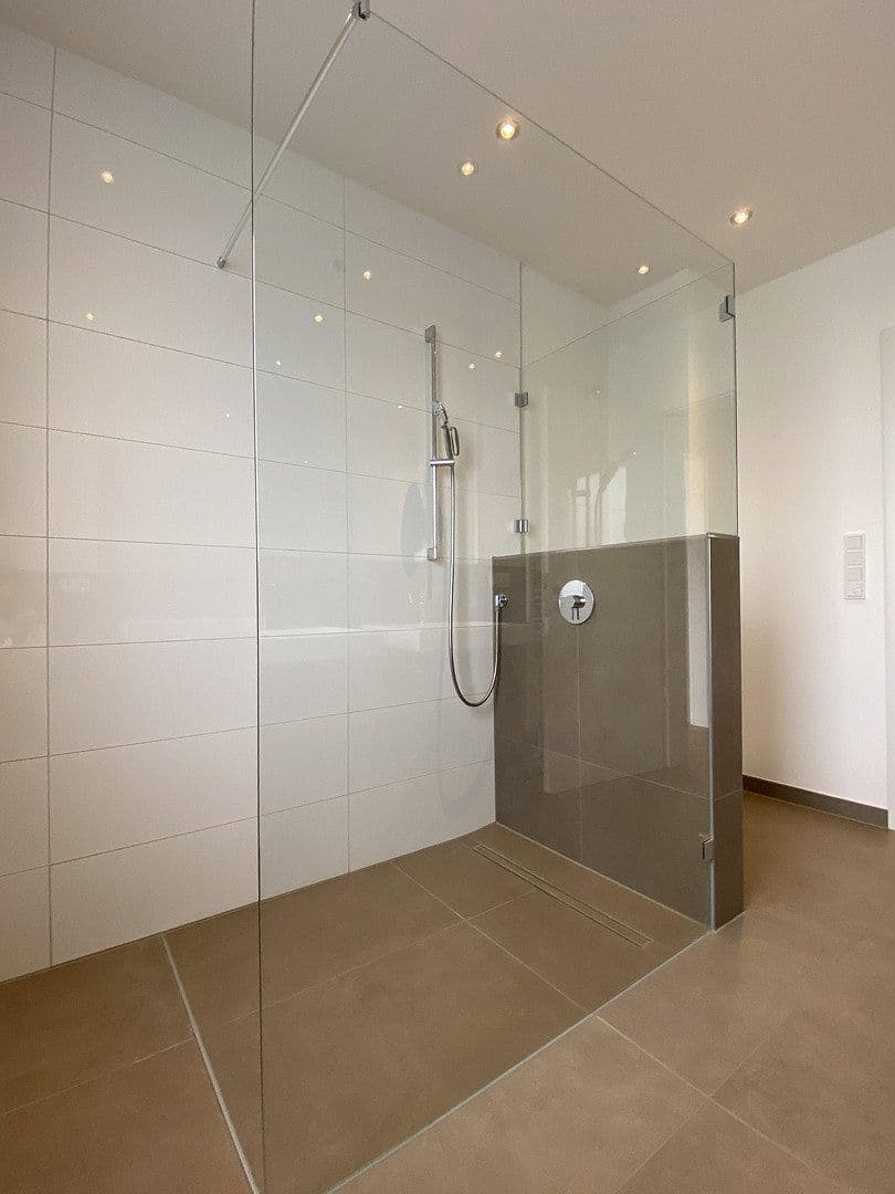 Pronájem bytu 3+1 131 m², Münster, Severní Porýní-Vestfálsko Pronájem bytu 3+1 131 m², Münster, Severní Porýní-Vestfálsko
