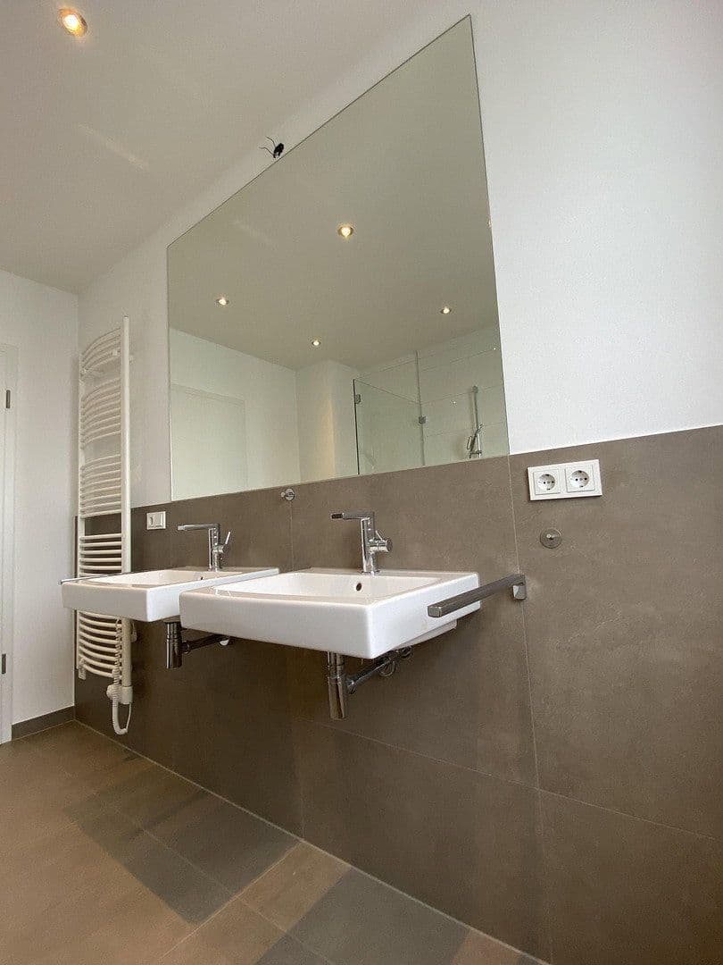 Pronájem bytu 3+1 131 m², Münster, Severní Porýní-Vestfálsko Pronájem bytu 3+1 131 m², Münster, Severní Porýní-Vestfálsko