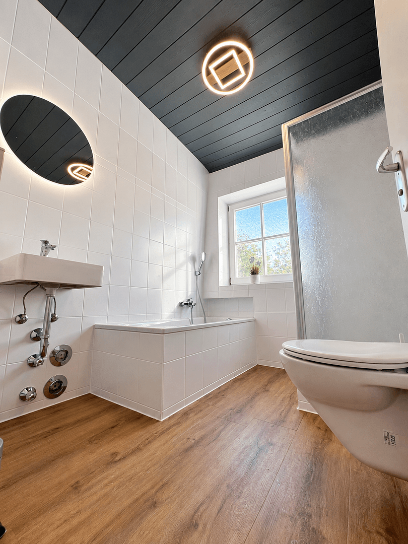Prodej domu 217 m², pozemek 824 m², Siegsdorf, Bavorsko Prodej domu 217 m², pozemek 824 m², Siegsdorf, Bavorsko