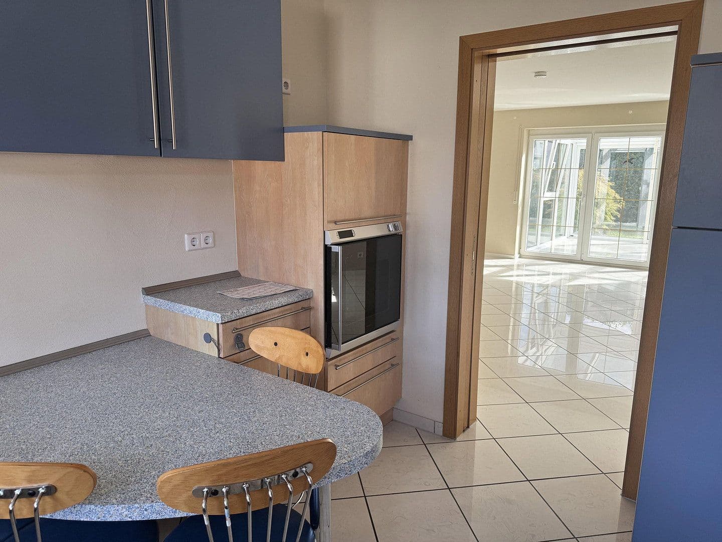 Prodej domu 164 m², pozemek 477 m², Kippenheim, Bádensko-Württembersko Prodej domu 164 m², pozemek 477 m², Kippenheim, Bádensko-Württembersko