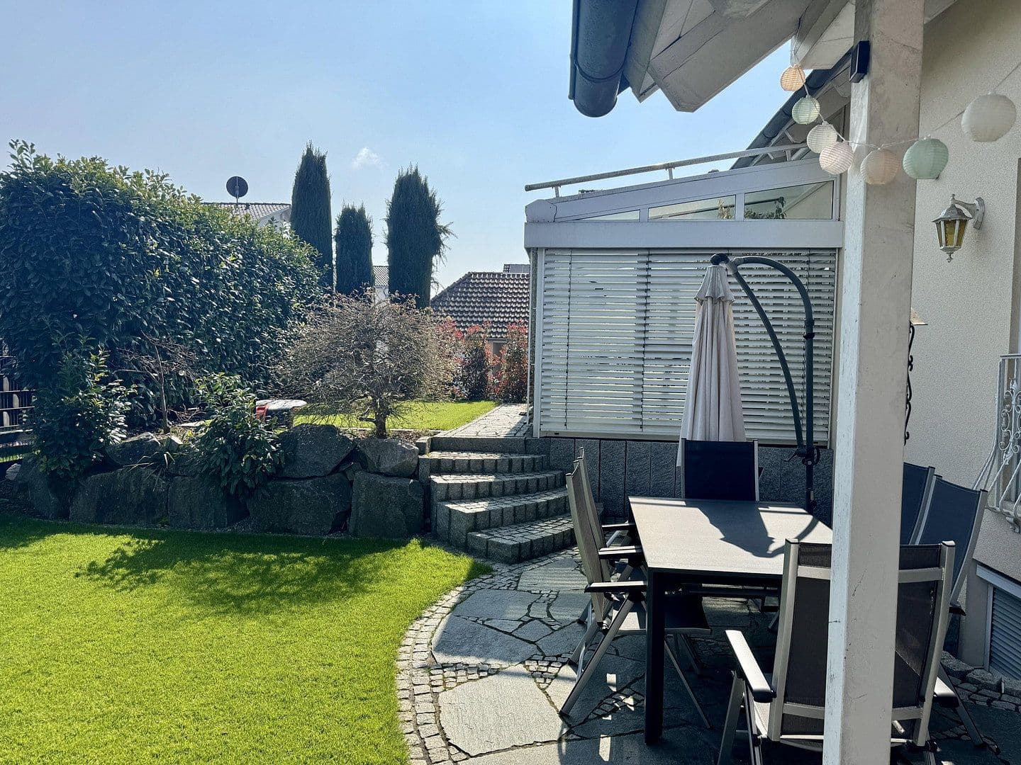 Prodej domu 164 m², pozemek 477 m², Kippenheim, Bádensko-Württembersko Prodej domu 164 m², pozemek 477 m², Kippenheim, Bádensko-Württembersko